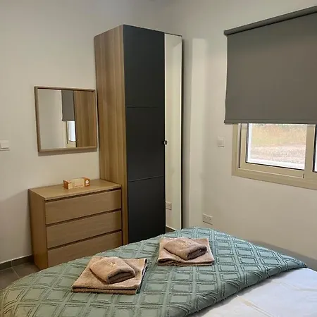 Walnut Cozy House וילה