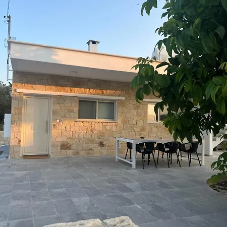 Walnut Cozy House Villa *